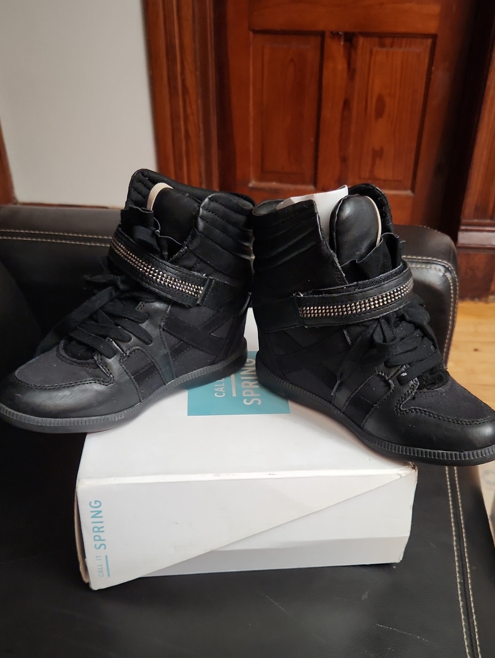 Black High-Top Men's Wedge Sneakers with Zip Accent SZ 8